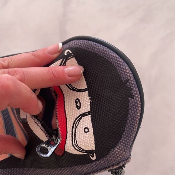 Marc Jacobs zipper pouch - Picture 3 of 4